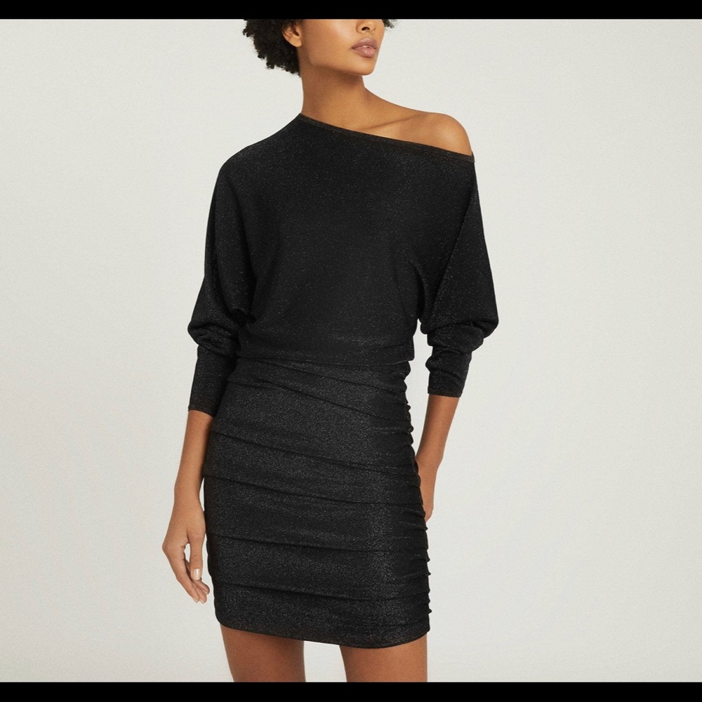 REISS
ANNA DRAPE DRESS
METALLIC BLACK (L)